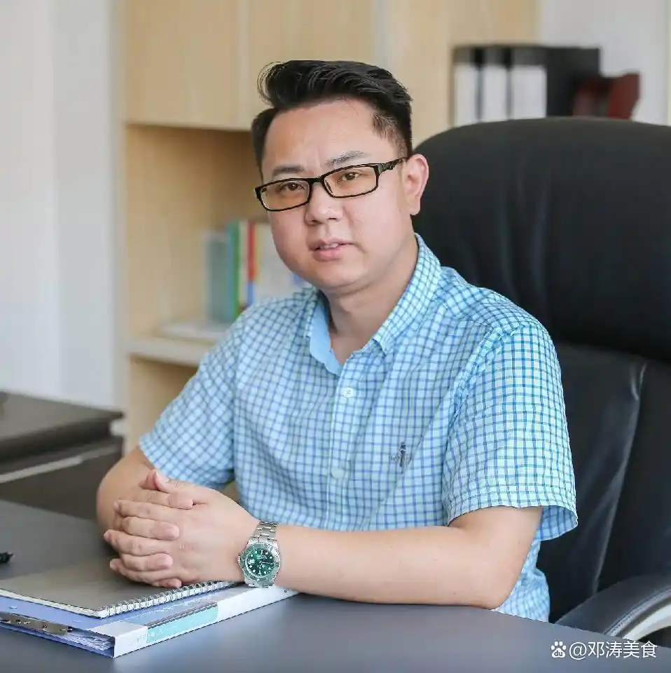 柳伶军:四川聚九香集团董事长